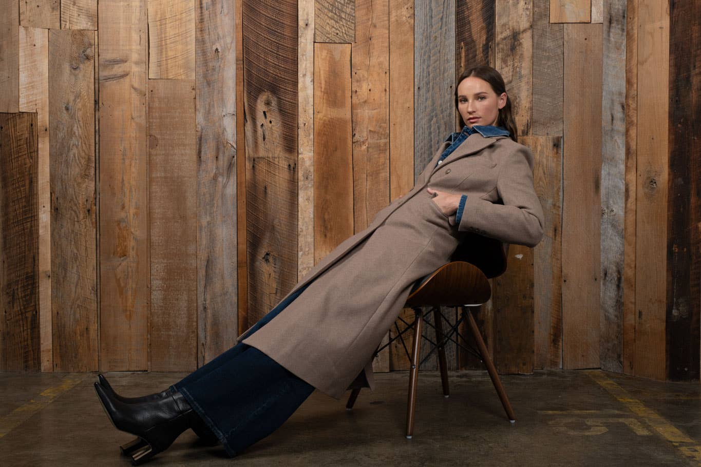 DOUBLE BREASTED LONGLINE NOTCHED COAT