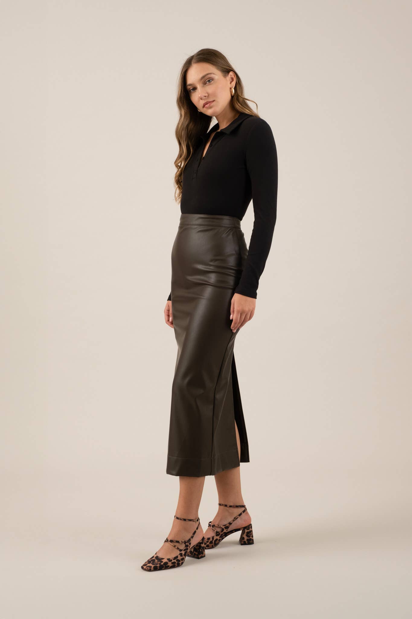 DARK BROWN HIGH WAISTED LEATHER SLIT MIDI SKIRT
