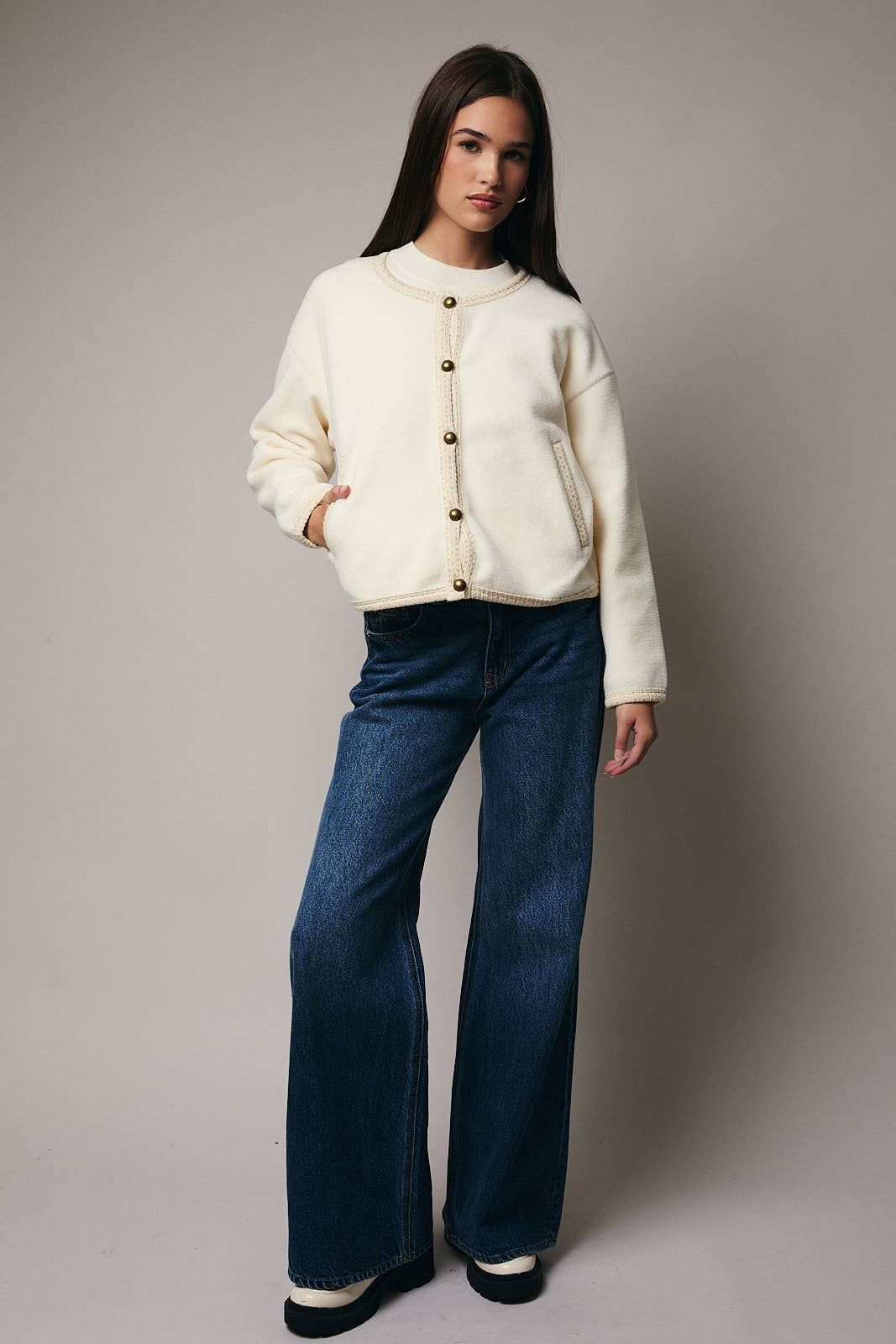 ROUND NECK BUTTON DOWN FLEECE CARDIGAN Sunday Edition by LE LIS