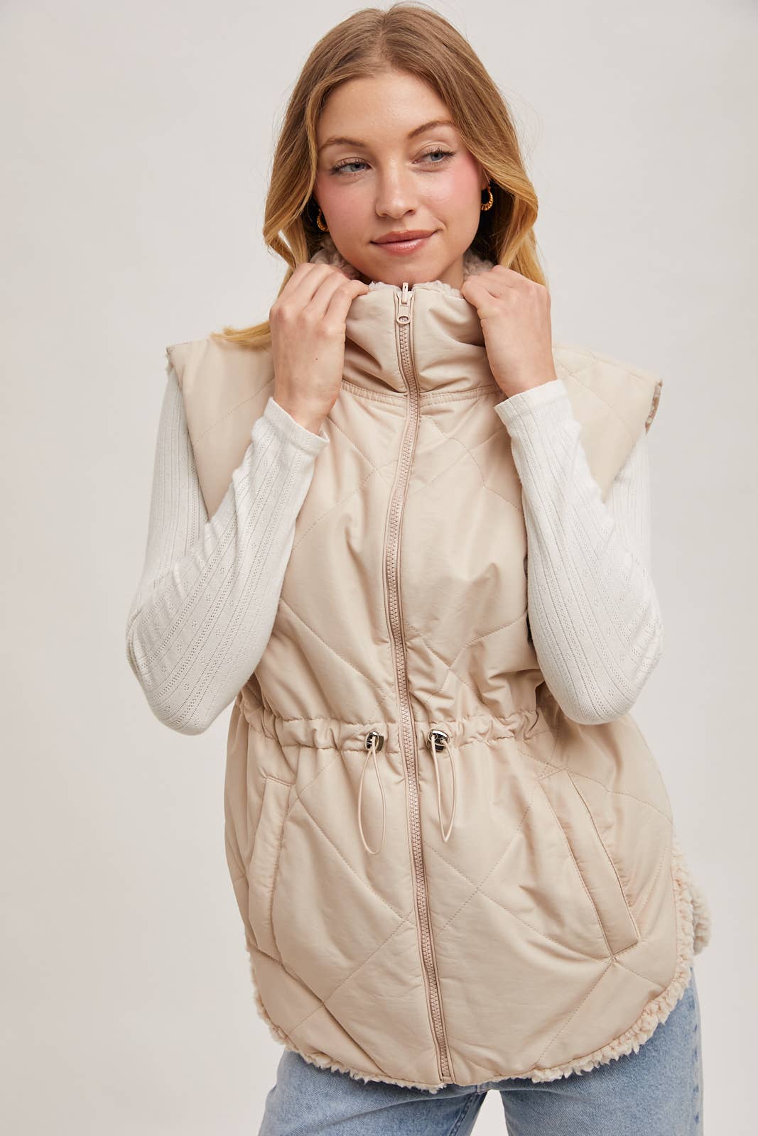 REVERSIBLE PUFFER AND SHERPA VEST