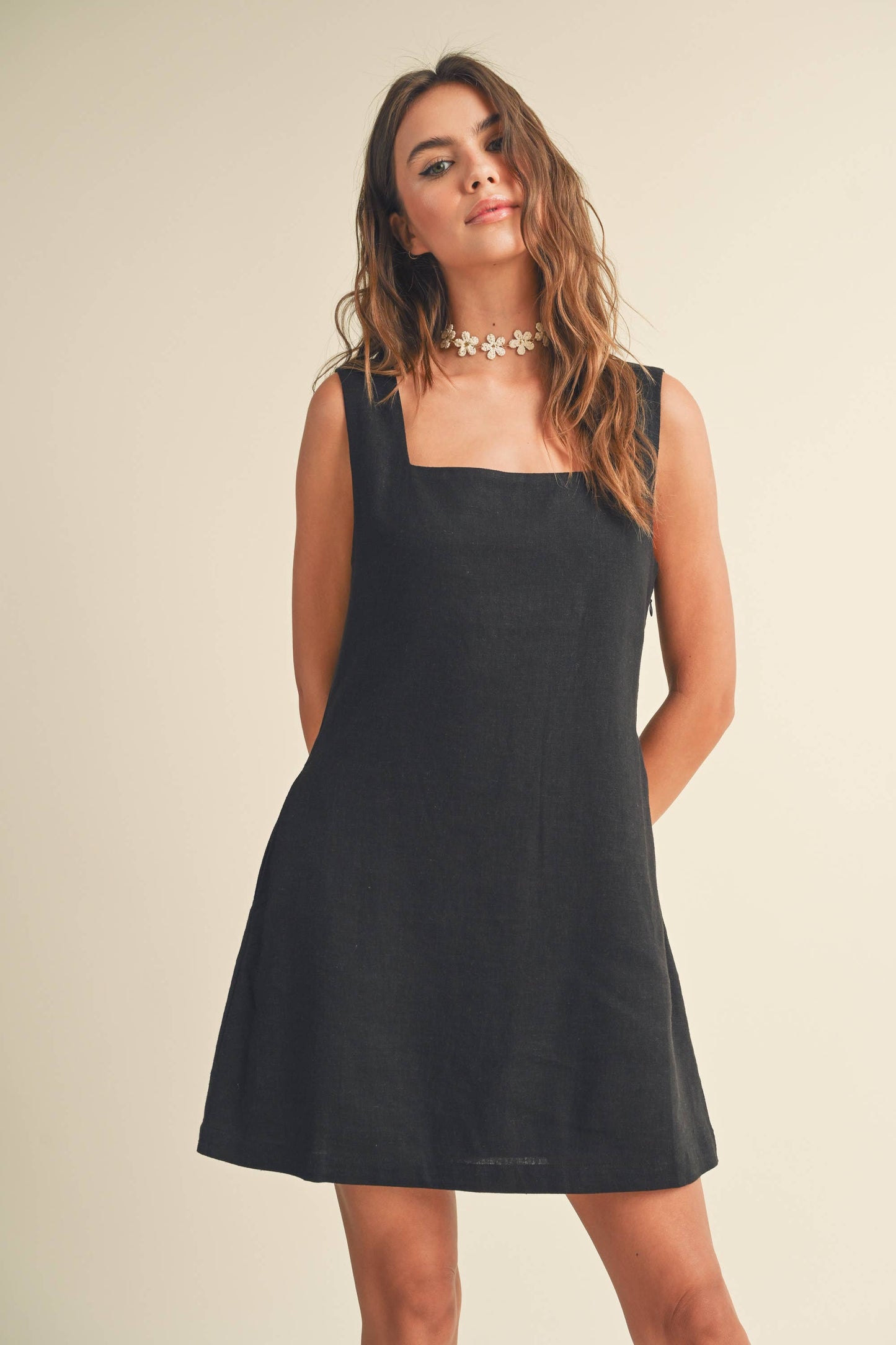 NAMI LINEN SQUARE NECK MINI DRESS