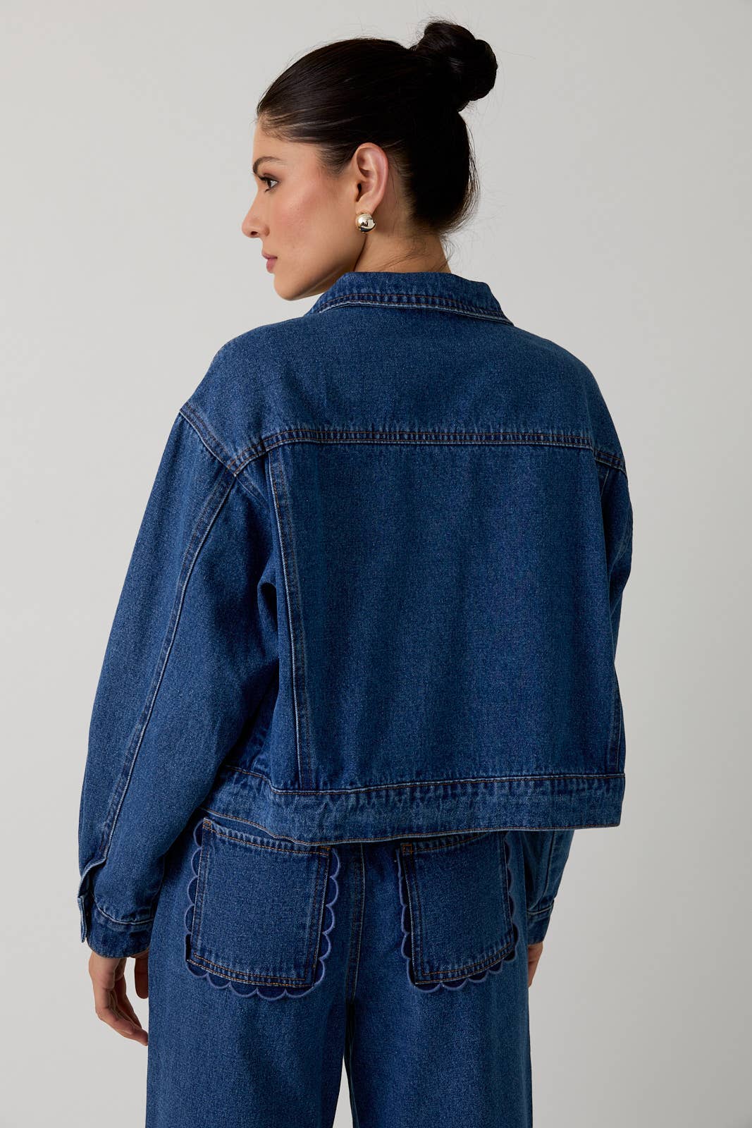 LORI DENIM JACKET Sunday Edition by LE LIS